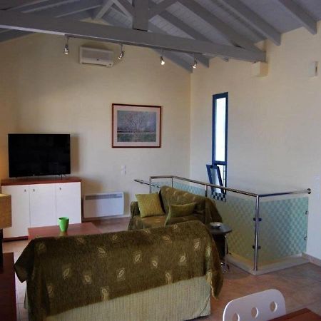 Bohemia Beach House Comfortable Villa On The Beautiful North East Coast Барбати Экстерьер фото