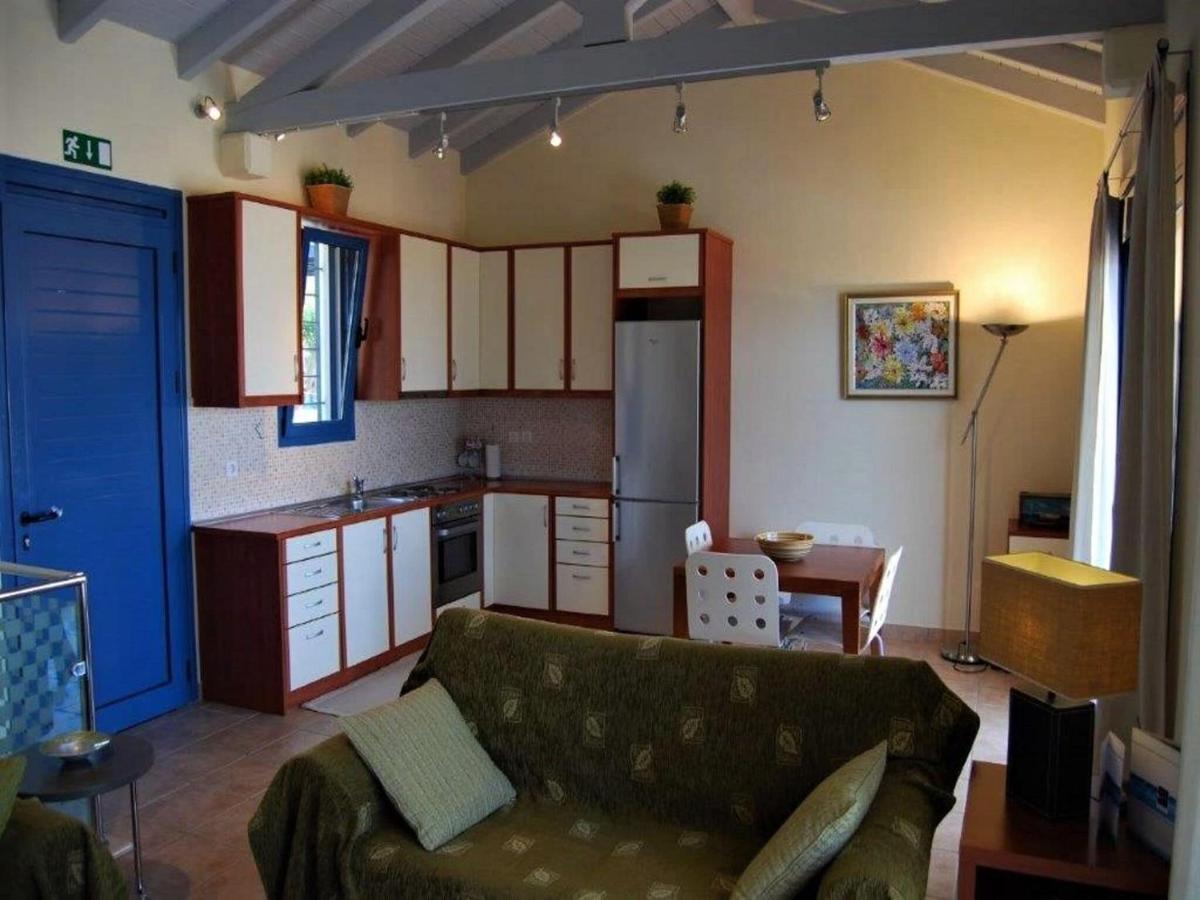 Bohemia Beach House Comfortable Villa On The Beautiful North East Coast Барбати Экстерьер фото