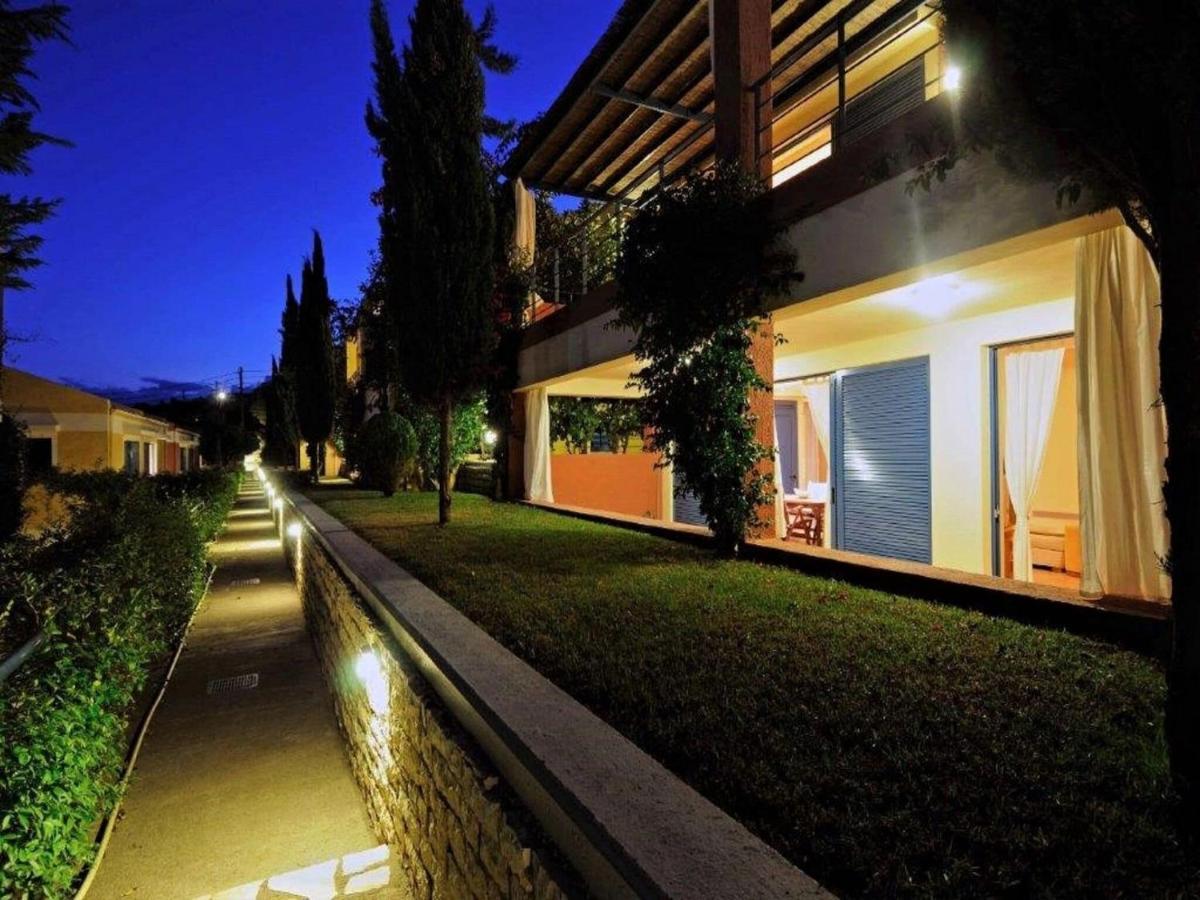 Bohemia Beach House Comfortable Villa On The Beautiful North East Coast Барбати Экстерьер фото