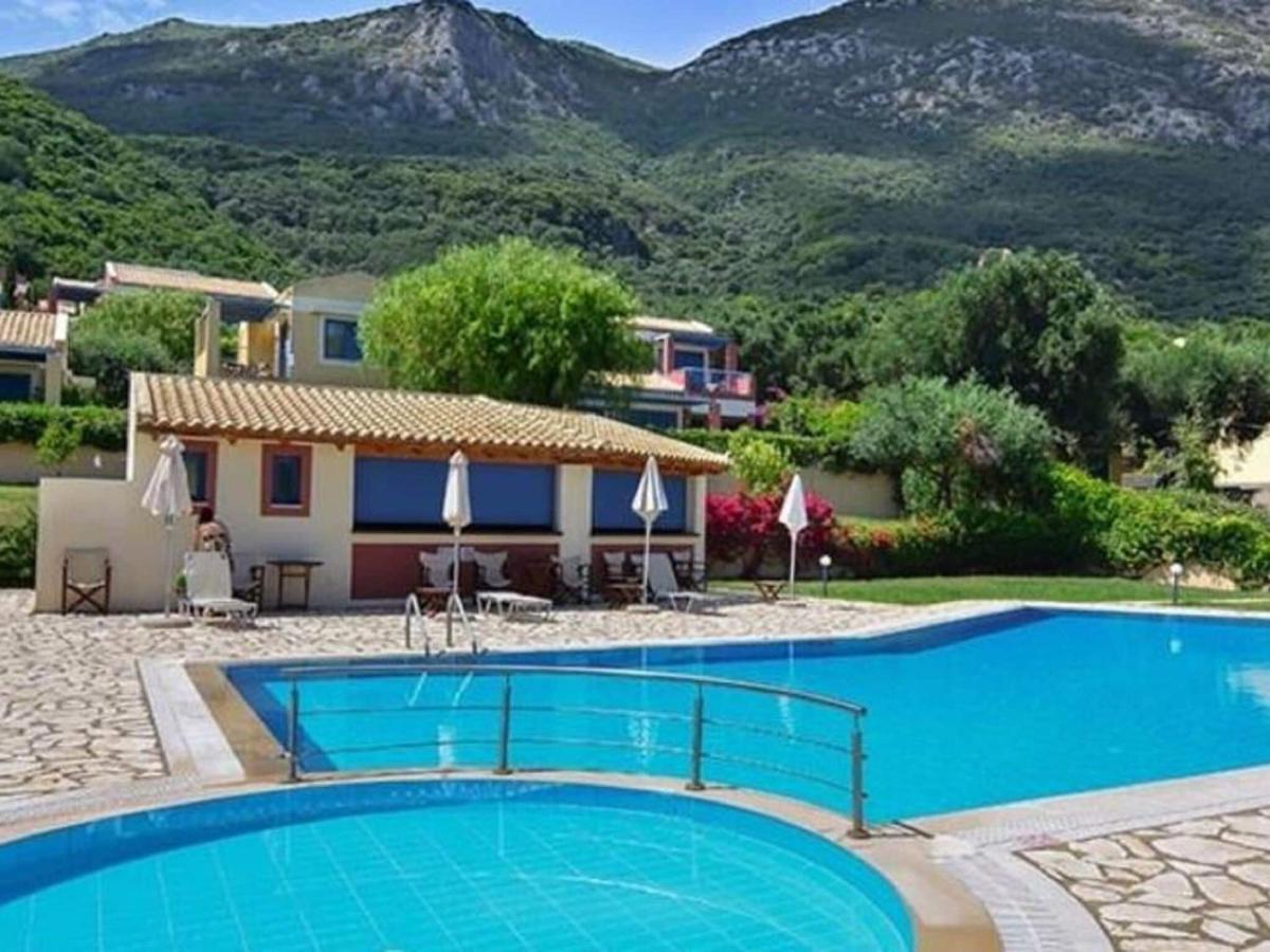 Bohemia Beach House Comfortable Villa On The Beautiful North East Coast Барбати Экстерьер фото